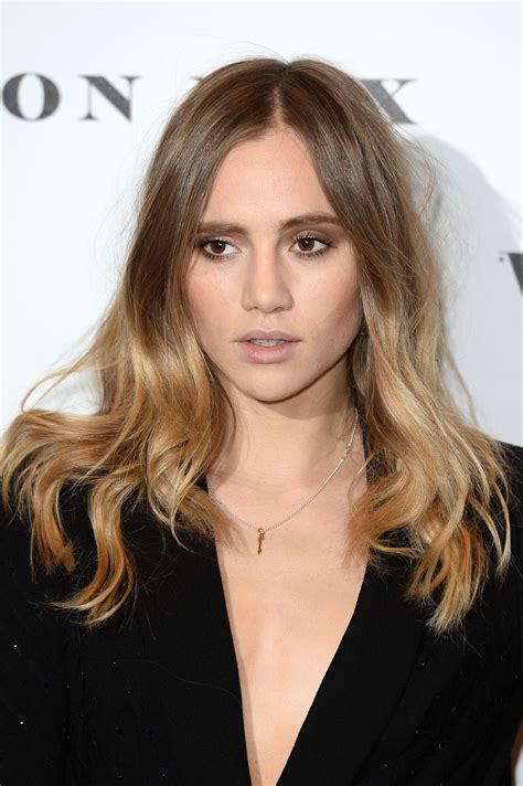 suki waterhouse vogue